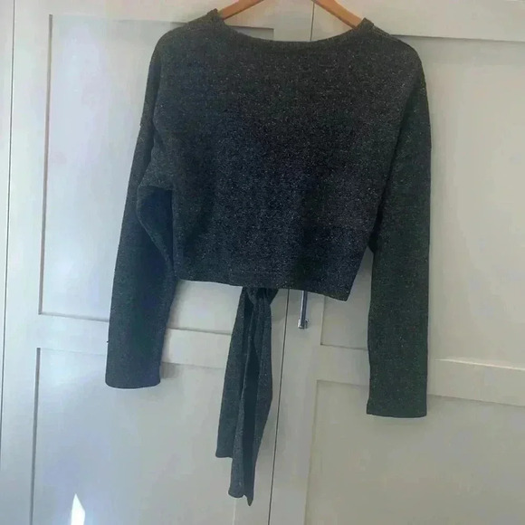 Zara Cropped Sweater - Picture 10 of 11